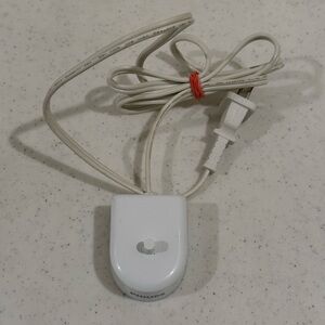 Philips Toothbrush Charging Stand ~ Works Excellent ~ Model # HN6100